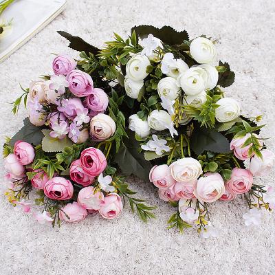 China Wholesale 2022 Flower Offer Tea Rose Flower Artificial Mini Silk Flower Wedding Bouquet For Home Decor for sale