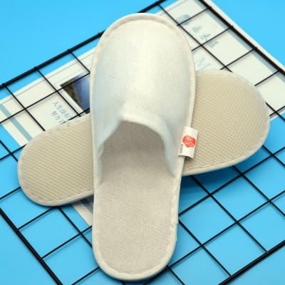 China Anti-odor manufacturers hotel wholesale homestay white edge thickened wear-resistant non-slip disposable slippers for sale