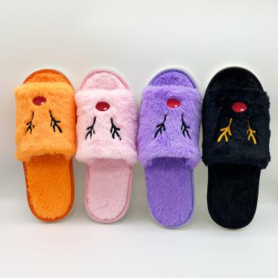 China Hot Sale Anti-Smell Christmas Moose Plaid Plush Slipper Popular Christmas Wear Slippers For Bedroom Slippers for sale