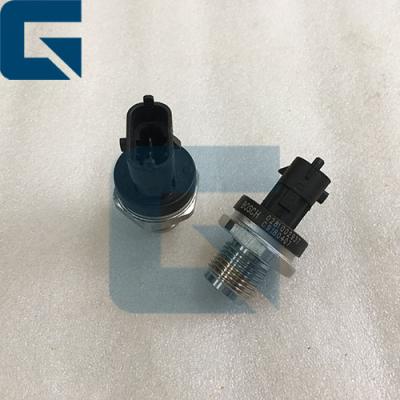 China EC210B 20973777 3974092 EC210B Fuel Pressure Sensor 0281002937 for sale