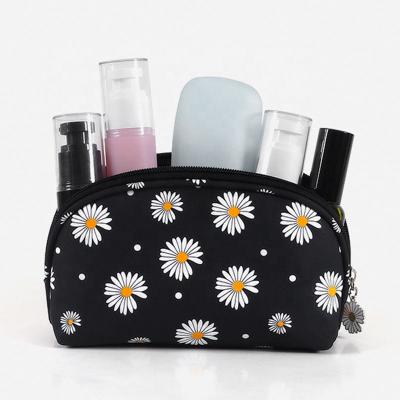 China Vintage Gifts Marketing Products For Daisy Pattern Matte Black Leather Travel Promotion Private Label Makeup Bag PU Cosmetic Bag for sale