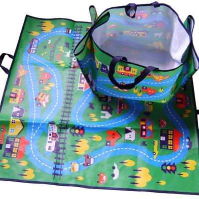 China PP Wholesale Custom Outdoor Camping Multiplayer Tourist Foldable Waterproof High Quality Picnic Mat Beach Blanket With Bags for sale