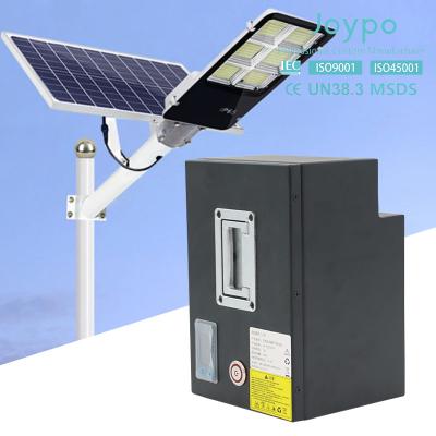 China 12 voltios de batería de litio recargable para el sistema solar exterior inalámbrico silla de ruedas Camara Street Light en venta