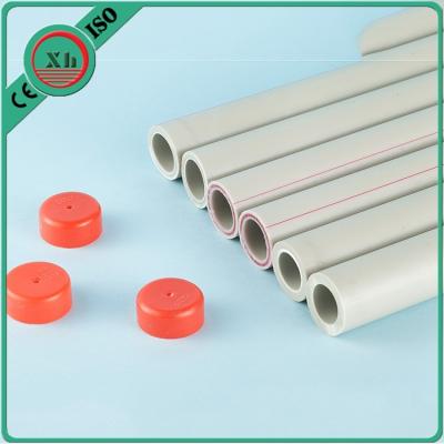 Chine Tuyau en plastique de 20MM - de 110MM PN20 PPR pour l'eau froide et chaude épaisseur de 2 - de 18.3MM à vendre