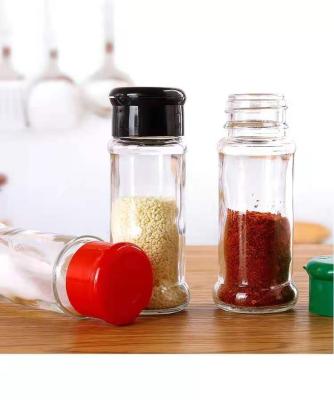 China Plastic PET Spice Jar Shaker Salt And Pepper Containers 100ml Seasoning Bottle Viable for sale