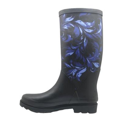 China CUSHIONING Custom Warm Neoprene Gum Boots for sale