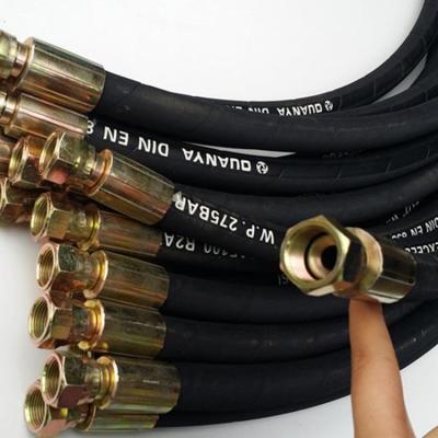 China Abrasion resistance acid and alkali resistant 4shipping and alkali handling r1 r2 wire braided hydraulic oil coiling hose for sale