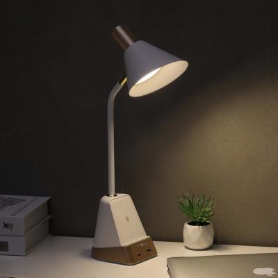 China Wireless /USB Charging & Creative Multi-Function Adjustable Lamp Shade Table Outlet USB-C Wireless Charger USB-C Reading Lamp for sale