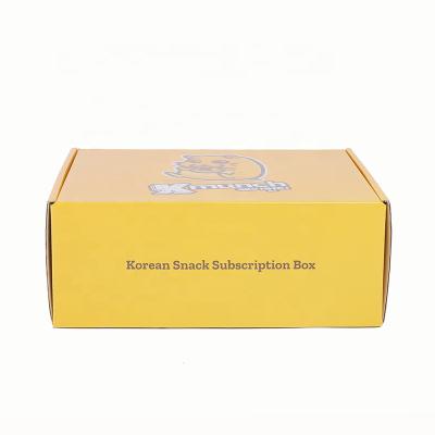 China Recyclable Free Design Clothes Shoes CMYK Printing High Quality Eco Friendly Customizable Shipping Gift Box for sale