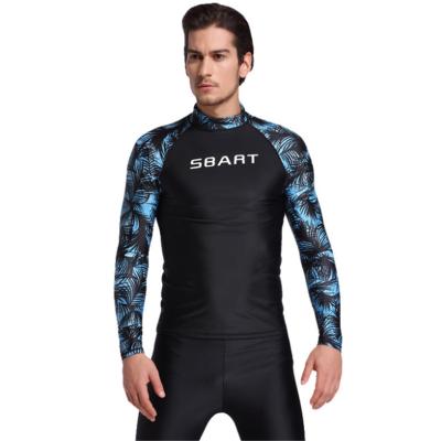 China Men Windproof Spring Summer Surfing Wetsuit Snorkeling Rashguard Shirts Diving Tops Long Sleeve Swimwear for sale