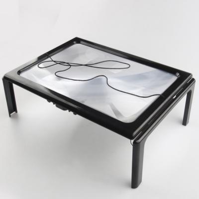 China PVC+ABS Foldable Table LED Screen Magnifier Reading Newspaper Hands Free Screen Magnifiers For Seniors for sale