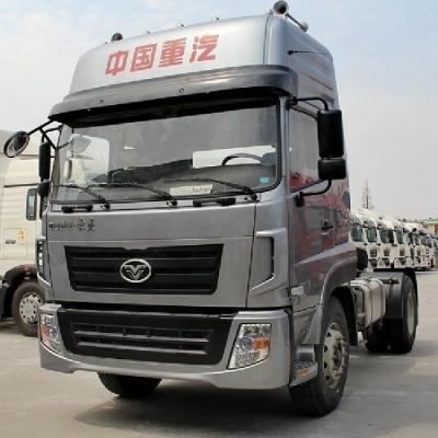 China Vorrat Gebrauchtes SinoTRUK Hauman Schwerlastwagen Speziallastwagenkopf 4*2 6*4 Traktionslastwagen CHG LNG zu verkaufen