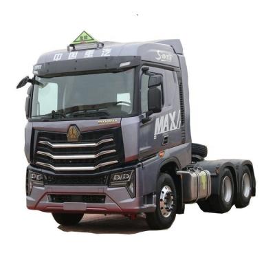 China SINOTRUCK HOWO Max 480 HP 6x4 Dangerous Goods Traction Truck Head for 3 Passengers for sale