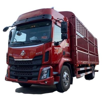 China Logistiek Vervoer Dongfeng Liuqi Chenglong M3 220 pk 4x2 6.8m Warehouse Truck Te koop