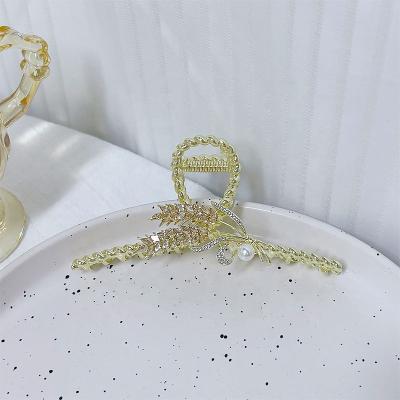 China New Design Wheat Hair Accessories Wheat Ear Rhinestone Pearl Metal Alloy High-end Sense Adult Female Exciting Clip Hair Claw Clip for sale