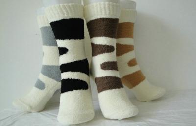 China Thick Wool Thermal Ladies Cashmere Socks for Sports , 4 - 15 US Size for sale