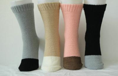 China Breathable Softness Plain Ladies Cashmere Socks with Hand Link for Ladies for sale