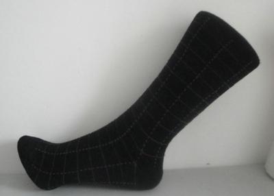 China Black Winter Warm Womens Wool Socks Thick Comfortable For Ladies for sale