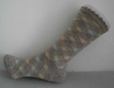 China Fashion Knitted Argyle Womens Wool Socks , Outdoor Socks for Winter for sale