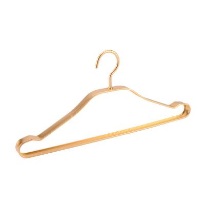 China 2021 Hot Selling Wholesale Gold Coat Hanger Durable/Rustproof/Stable/Eco-Friendly Amazon for sale