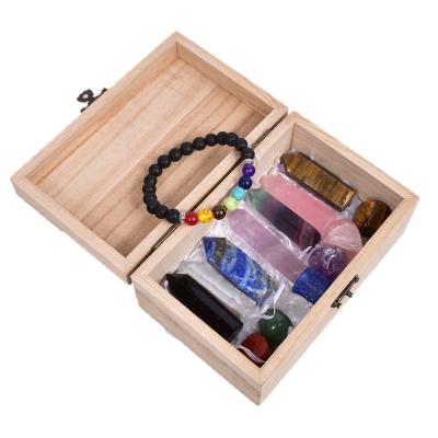 China Europe Custom Made Natural Crystal Stones For Healing Wooden Box Set Charm 7 Chakra Point Stones Kit For Meditation for sale