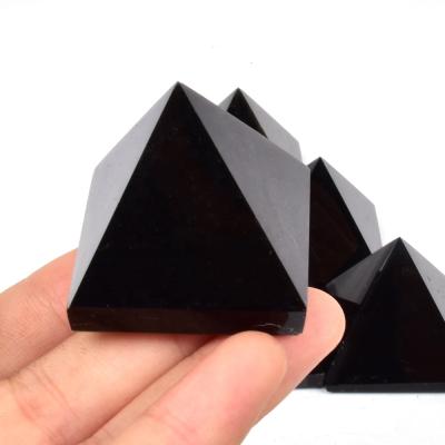 Κίνα Wholesale Europe Energy Reiki Healing Pyramid Black Obsidian Pyramid For Crafts προς πώληση