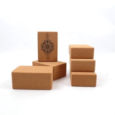 China Fitness & Factory Price Yoga Exercise Props Natural Raw Yoga Blocks Cork Yoga Blocks Wood Yoga Brick for sale