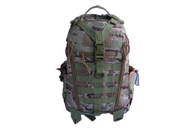 Chine Les militaires de sangle de Molle camouflent le sac à dos avec les poches et le système de Molle à vendre