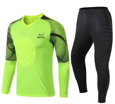 China Sets 2022 Hot Sale Long Sleeve Quick Dry Recycled Polyester RPET Sports Guard Soccer Uniform With Protective Pads for sale