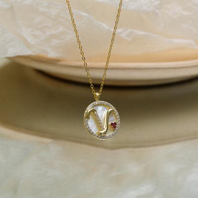 China CLASSIC Silver 925 18k Gold Plated Simple 26 Letter Necklace Gold Letter Initial Necklace for sale