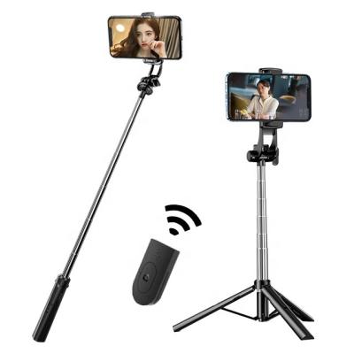 China Mini Portable Factory Wholesale Retractable Flexible Selfie Stick Folding Handheld Selfie Stick Blue Tripod RTAKO for sale