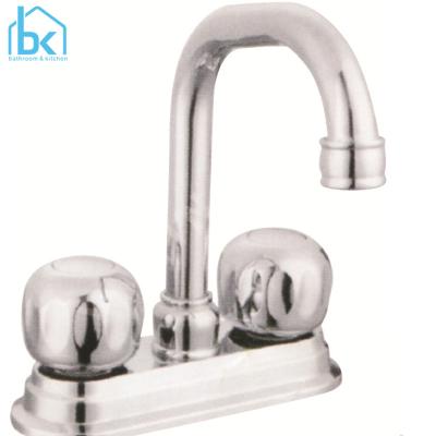 China Electric Faucets Double Handles 4