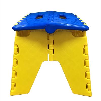 China Foldable Outdoor Small Size Travel Chairs For Kid for sale