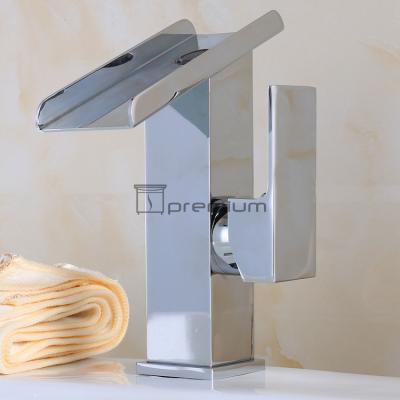 China Metered faucets shape design brass faucet cold&hot water taps basin faucet for sale