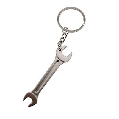 China Newest Design Mini Multi Tool Zinc Alloy Metal Security Self-Defense Key Chain Custom Logo for sale