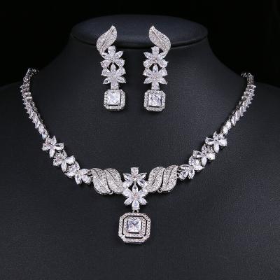 China FASHIONABLE Luxury Zircon Square Flower Leaf Shape Wedding Bridal Jewelry Sets Necklace Earrings Sets for sale