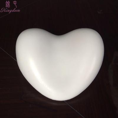 China Custom Heart Shape Foam Anti-Apnea Memory Waterproof Headrest Bath Pillow for sale