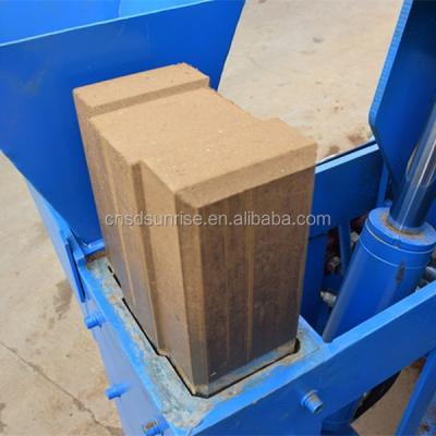 China M7MI Clay Block Press Mud Interlocking Brick Forming Machine For Africa for sale