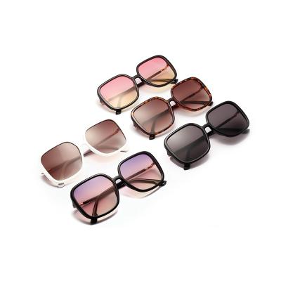 China Fashion Sunglasses Fashion Metal Frame UV400 Men New Travel Sun Glasses 2020 Fashionable Outdoor Sun Glasses Women for sale