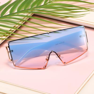 China Newest Fashion Sunglasses Vintage Metal Frame Women Shading Luxury Oversized Sun Glasses 2020 Big Sunglasses for sale