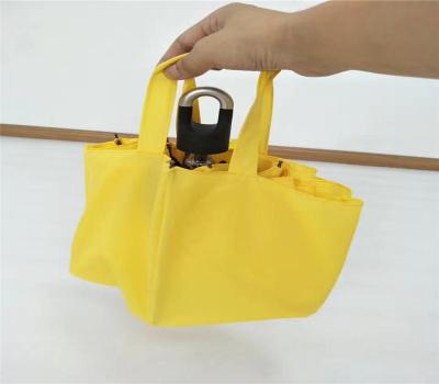 China 3 folding easy carry bag Umbrella Stand with Lock Umbrella for sale