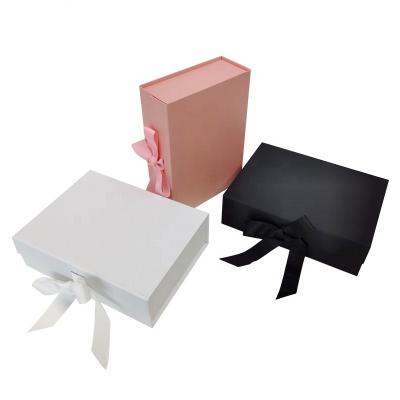 China Manufacturer Recycled Materials Customized Gift Box With Magnetic Lid Flat Fold Cardboard With Ribbon Design Gift Box With Lid for sale