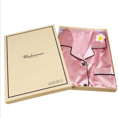 China Recyclable Wholesale Women Outerwear Boxes Luxury Clothing Packing Christmas Custom Pajamas Packaging Box for sale