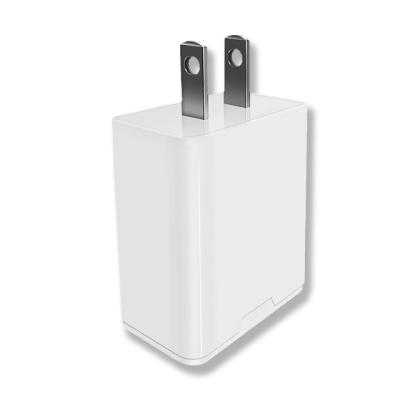 China UniversalÂ   Hot Selling 3.5A USB Wall Charger Cold Charging for sale