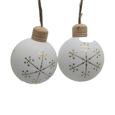 China Europe Wholesale Colorful Painted Custom Logo Pattern Christmas Tree Bauble Christmas Glass Balls Bauble Bauble Decoration for sale