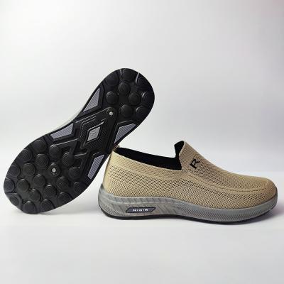 China Fashion Trend Factory Wholesale 2022 New Style Customized Men's Casual Slip-on Walking Shoes Sepatu for sale