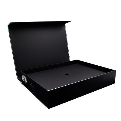 China Recyclable Luxury Black Magnetic Cosmetic Paper Boxes Of Cosmet Gift Packaging Package for sale