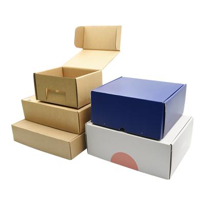 China Recyclable Customized Large Kraft Paper Ads Printing Shipping Boxes Custom Logo For Clothes Boxes for sale