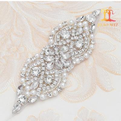 China 100% new style eco-friendly sliver/gold /rose gold cup crystal rhinestone applique for garment for sale