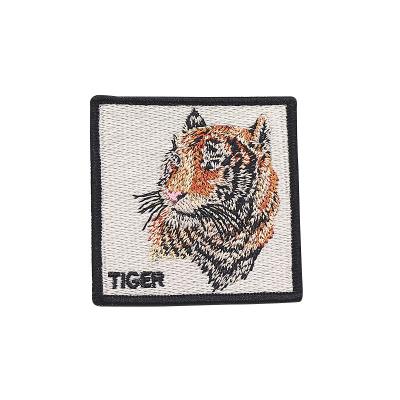 China Customized Viable Popular Puppy Style Animal Square Shape Clothing Colorful Patch For Decoration Style Paint Patch for sale